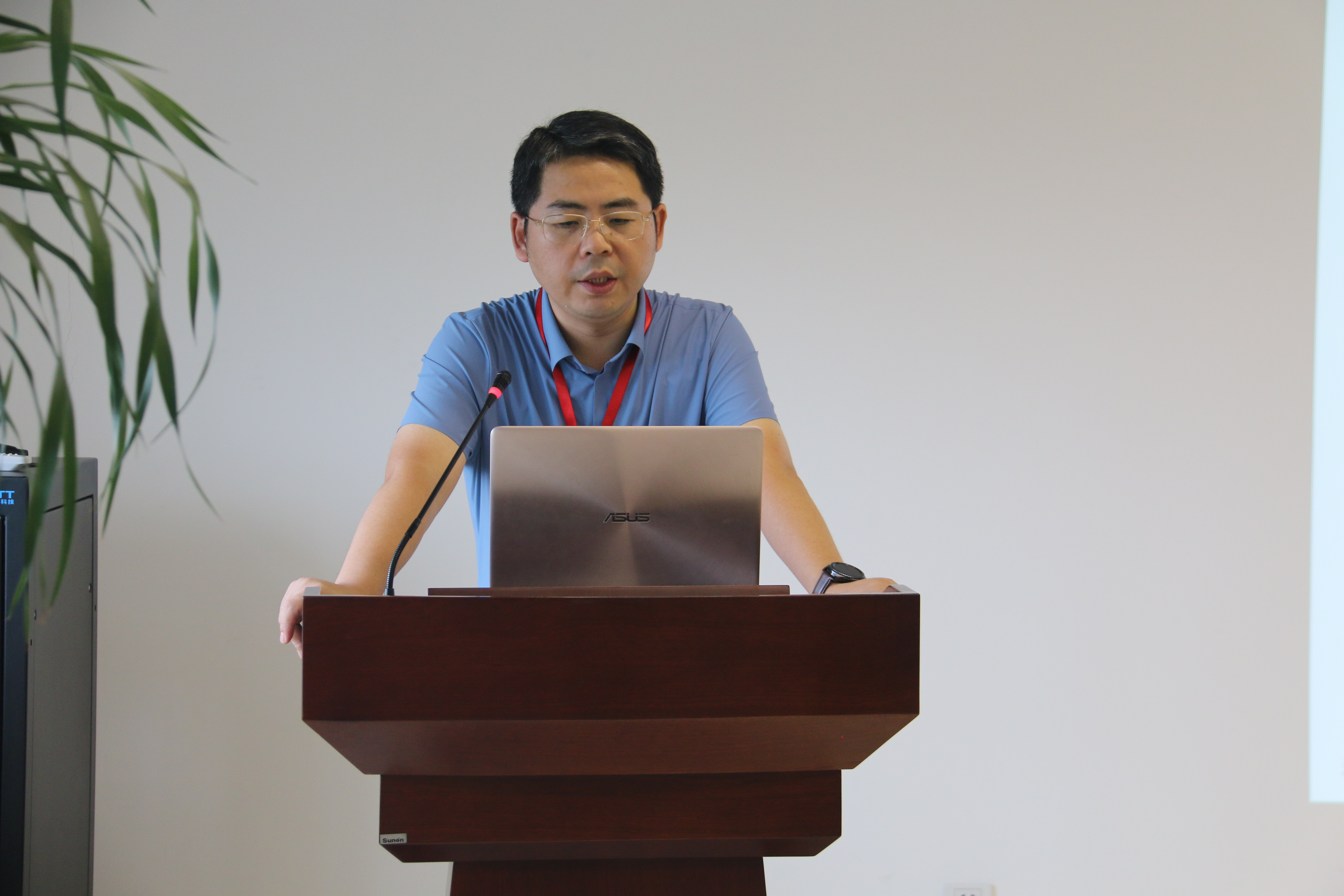 中国·Bb艾弗森(ballbet贝博)有限公司-官方网站