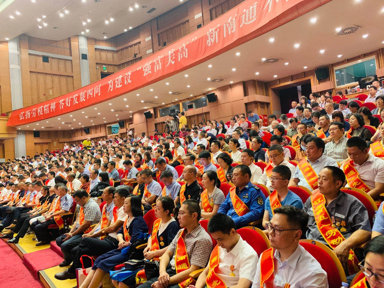 中国·Bb艾弗森(ballbet贝博)有限公司-官方网站